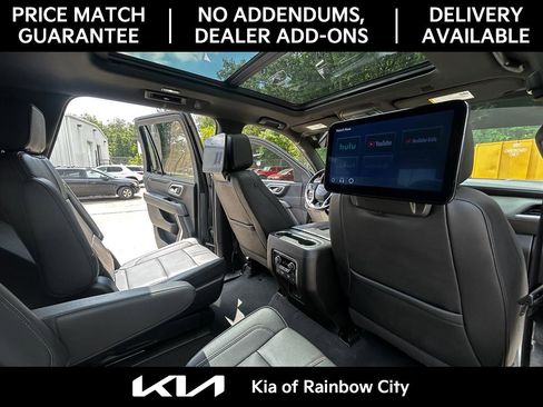 Used 2022 Chevrolet Tahoe RST w/ Sport Performance Package image 23