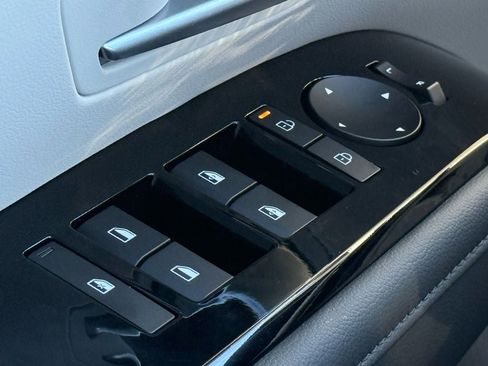 New 2026 Hyundai Tucson Limited image 16