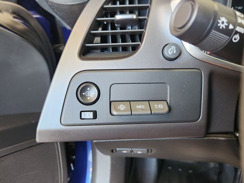 Certified 2018 Chevrolet Corvette Stingray Coupe w/ 2LT Preferred Equipment Group image 34