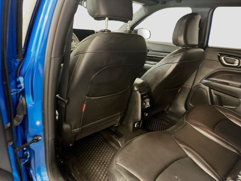 Used 2025 Jeep Compass Trailhawk AWD/4WD image 27