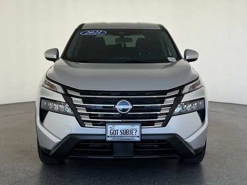 Used 2024 Nissan Rogue SV AWD/4WD image 10