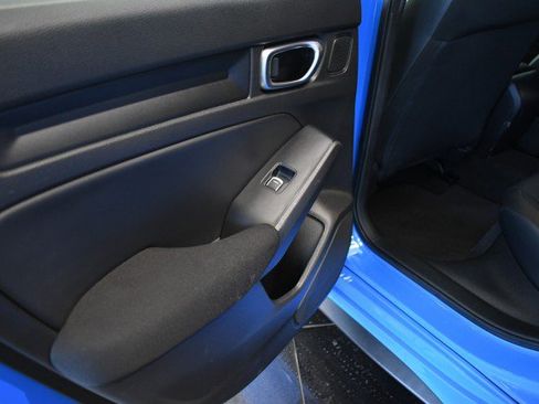 Used 2022 Honda Civic Sport image 17