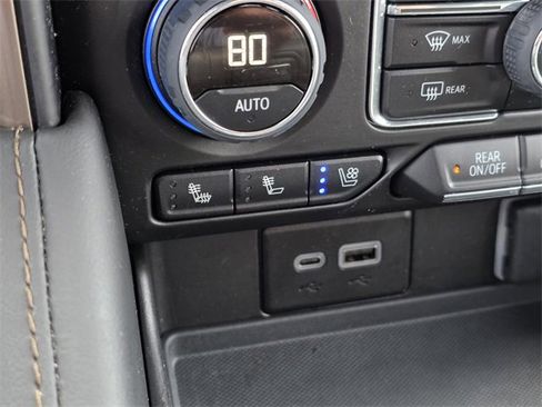 Used 2023 Chevrolet Tahoe High Country image 6