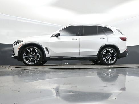 Certified 2023 BMW X5 sDrive40i image 40