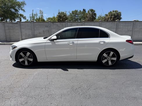 Used 2024 Mercedes-Benz C 300 4MATIC Sedan image 3