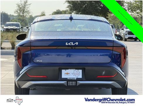Used 2025 Kia K4 FWD image 4