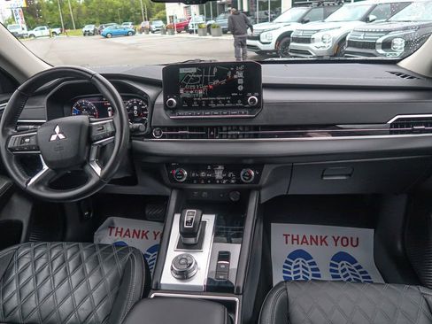 Used 2024 Mitsubishi Outlander SEL FWD image 20