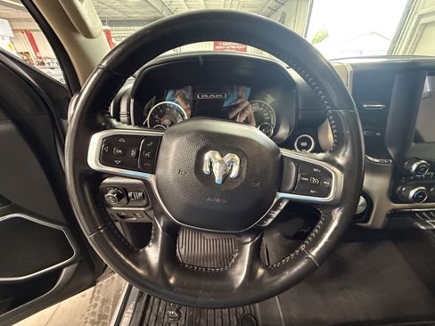 Used 2021 RAM 1500 Laramie AWD/4WD image 20