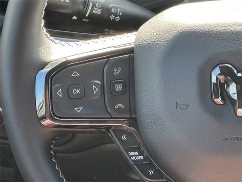 New 2025 RAM 1500 Limited image 24