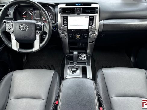 Used 2022 Toyota 4Runner SR5 Premium image 15