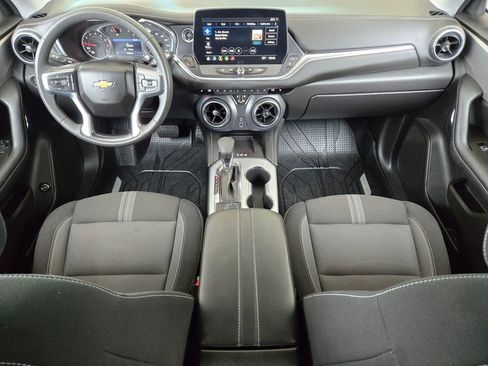 Used 2024 Chevrolet Blazer LT w/ Convenience Package image 12