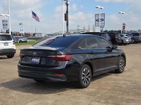 Used 2022 Volkswagen Jetta S FWD image 5