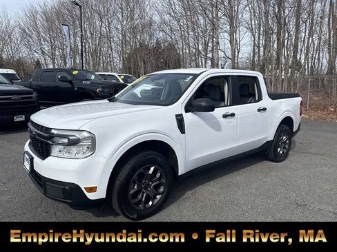 Used 2024 Ford Maverick XLT w/ Equipment Group 300A Standard AWD/4WD image 9