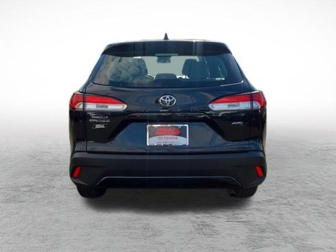Used 2023 Toyota Corolla Cross L AWD/4WD image 6