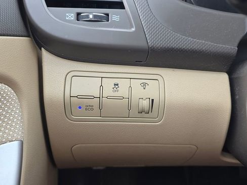 Used 2014 Hyundai Accent GLS image 20