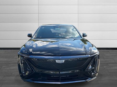 New 2026 Cadillac Lyriq Sport image 8