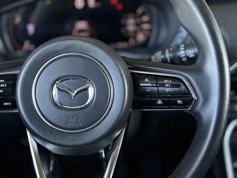 Used 2025 MAZDA CX-70 Plug-In Hybrid w/ Premium Pkg image 23