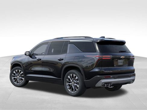 New 2026 Chevrolet Traverse LT w/ Sun and Wheel Package image 3