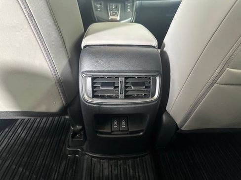 Used 2020 Honda CR-V Touring image 21