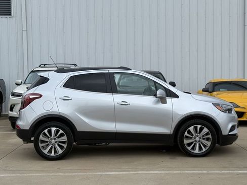 Used 2019 Buick Encore Preferred w/ Safety Package FWD image 3