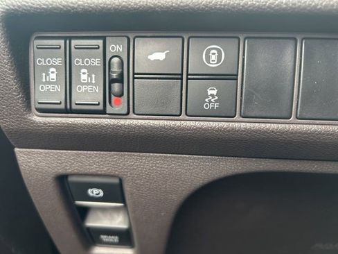 Used 2022 Honda Odyssey EX-L image 21