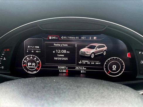 Used 2018 Audi Q7 3.0T Prestige image 21