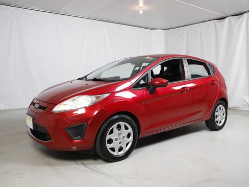 Used 2011 Ford Fiesta SE w/ 201A Rapid Spec Order Code FWD image 16