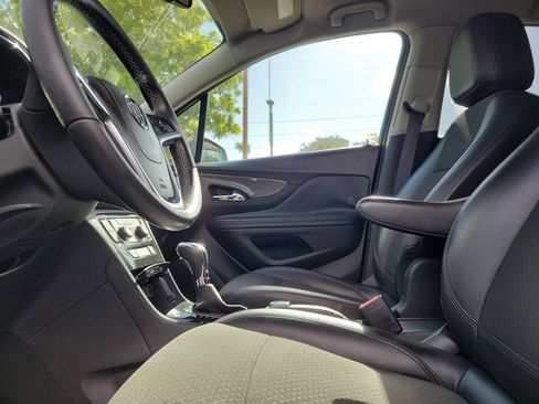 Used 2018 Buick Encore Preferred FWD image 27