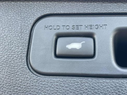 Used 2020 Honda Odyssey Elite image 11