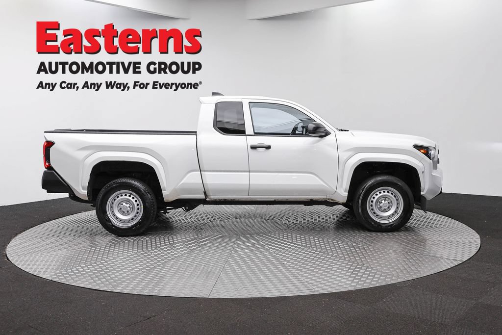 Used 2025 Toyota Tacoma SR RWD image 5