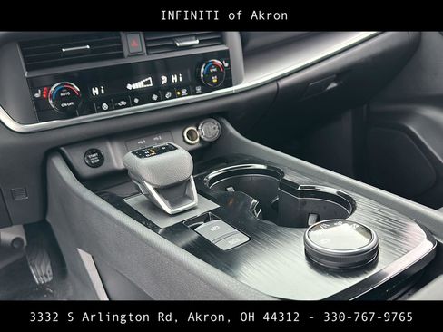 Used 2025 Nissan Rogue SV w/ SV Premium Package image 48