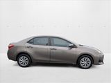 Used 2017 Toyota Corolla LE image 4