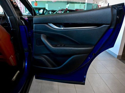 Used 2022 Maserati Levante GT image 27