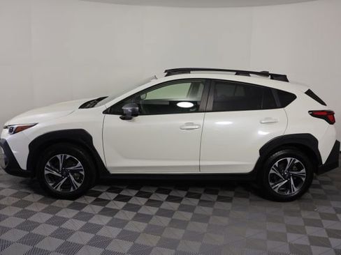 Used 2024 Subaru Crosstrek 2.0i Premium AWD/4WD image 5