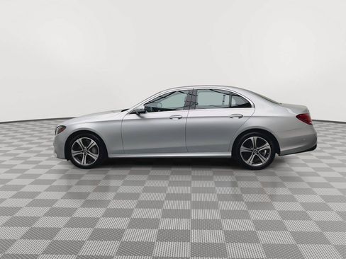 Used 2020 Mercedes-Benz E 350 4MATIC Sedan image 40