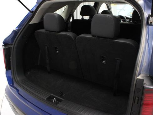 Used 2023 Kia Sorento S w/ Panoramic Sunroof Package FWD image 15