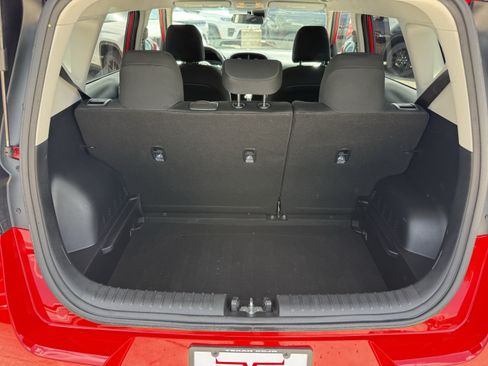 Used 2024 Kia Soul LX w/ Option Group 015 FWD image 29