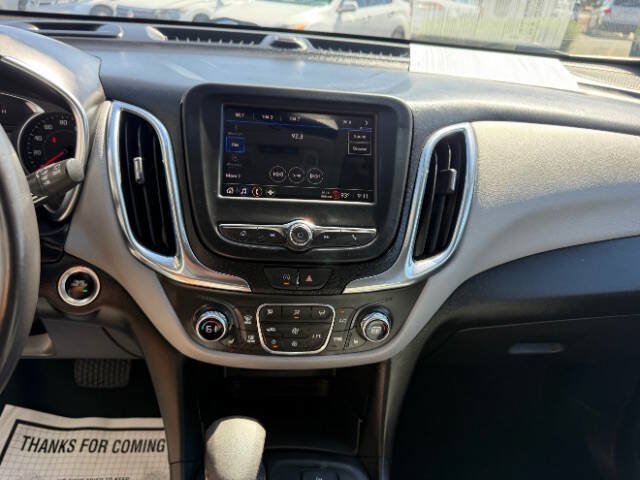 Used 2022 Chevrolet Equinox LT w/ Driver Convenience Package AWD/4WD image 15