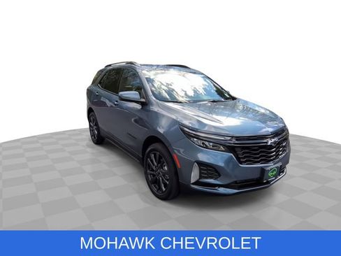 Certified 2024 Chevrolet Equinox RS w/ LPO, Floor Liner Package AWD/4WD image 2