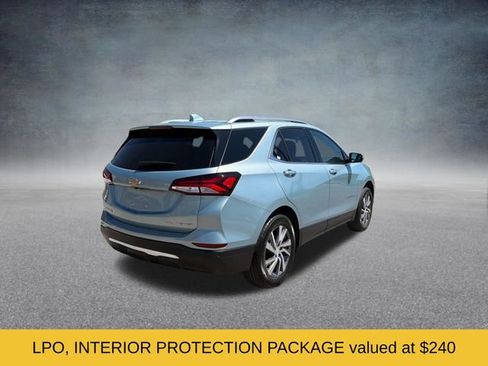 Used 2022 Chevrolet Equinox Premier AWD/4WD image 2