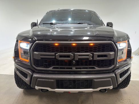 Used 2018 Ford F150 Raptor w/ Equipment Group 802A Luxury image 2