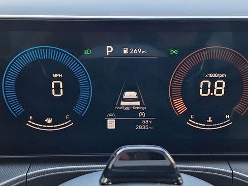 New 2025 Hyundai Santa Fe SEL image 19