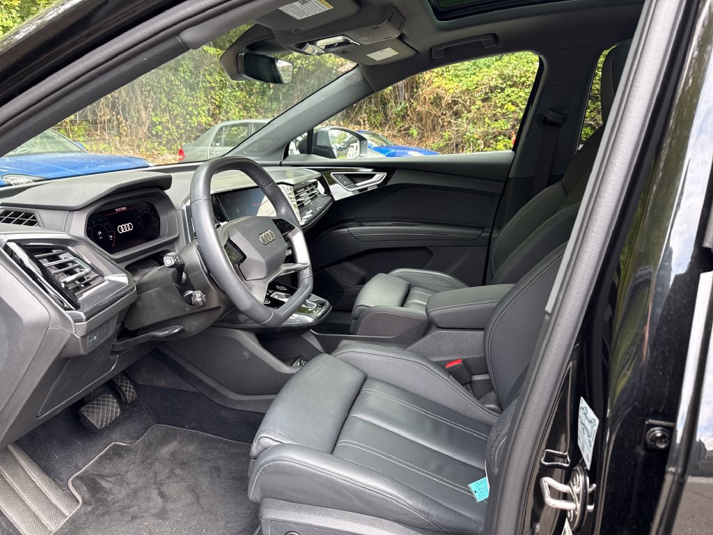 Used 2023 Audi Q4 e-tron Premium Plus w/ Premium Plus AWD/4WD image 15