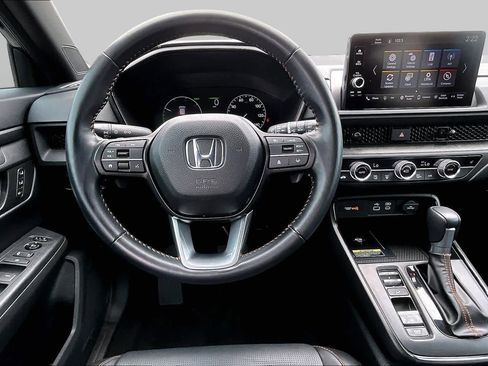 Used 2025 Honda CR-V Sport-L image 6