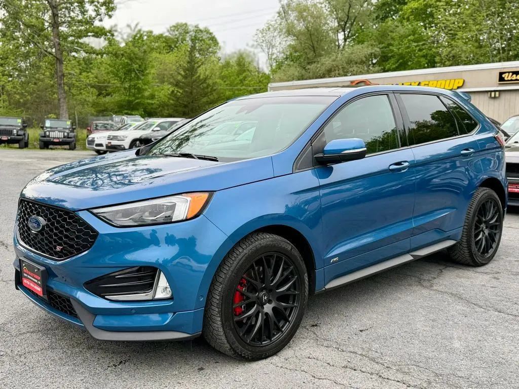 Used 2019 Ford Edge ST w/ Equipment Group 401A AWD/4WD image 4