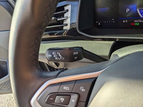 Used 2025 Volkswagen Jetta S image 27