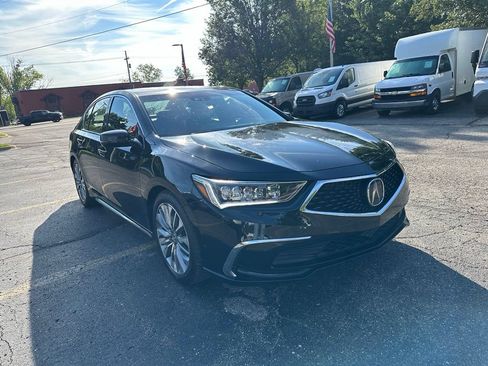 Used 2018 Acura RLX w/ Technology Package FWD image 7