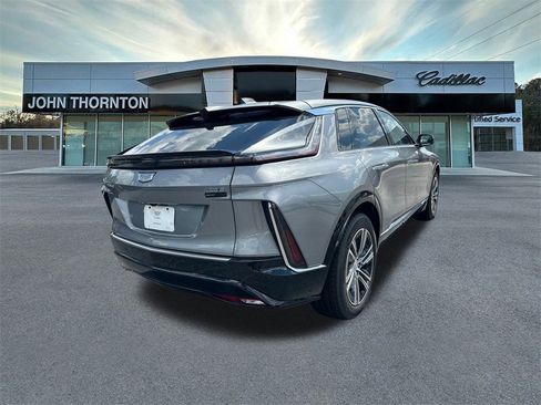 New 2025 Cadillac Lyriq Luxury image 5