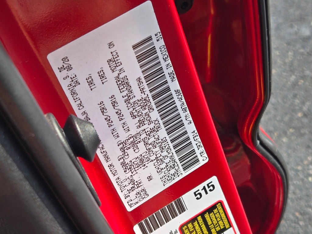 Used 2020 Toyota Tacoma SR AWD/4WD image 33