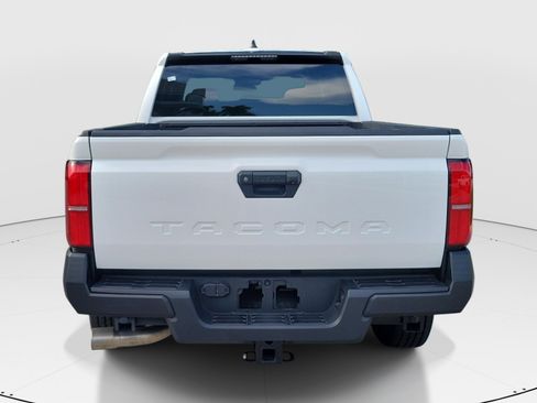 Used 2024 Toyota Tacoma SR RWD image 5